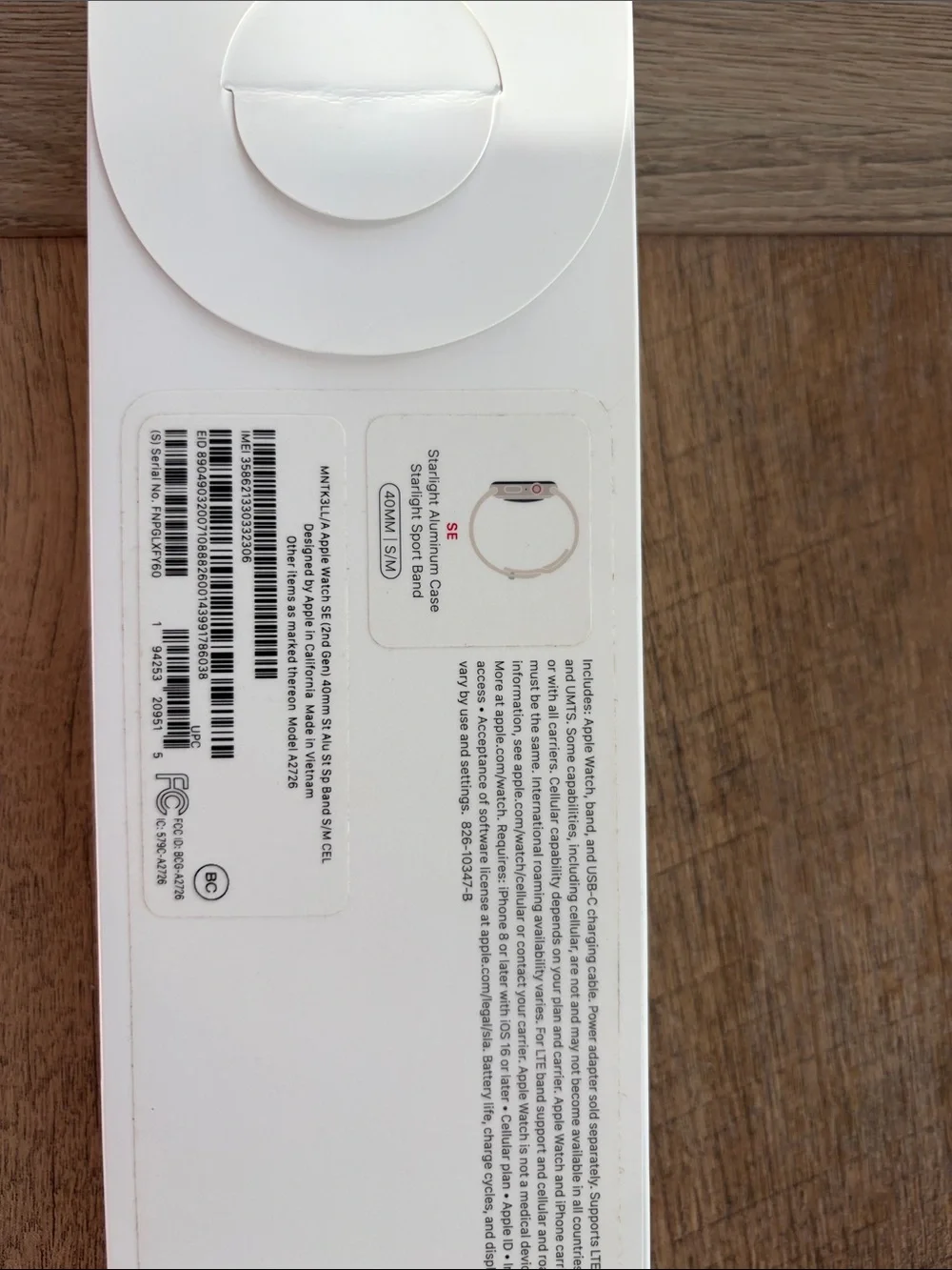 Apple Watch SE with White Sport Band - Silver Case